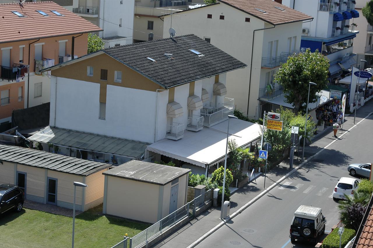 Pensione Rossi Cervia Kültér fotó